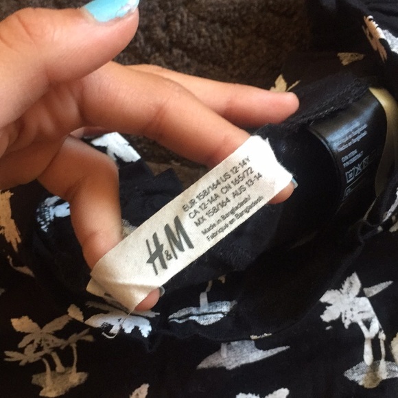 shorts - Picture 3 of 3